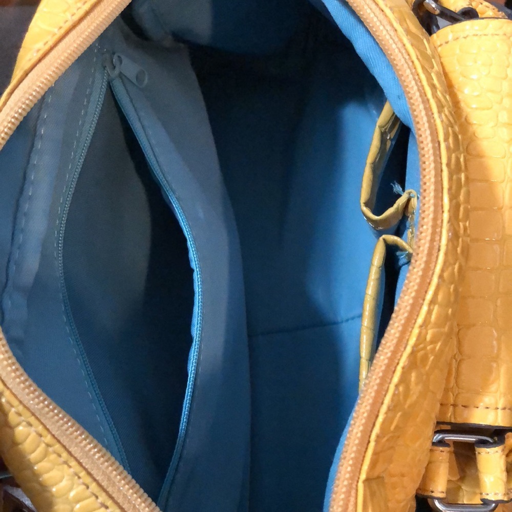 NWOT Purse - Picture 5 of 11